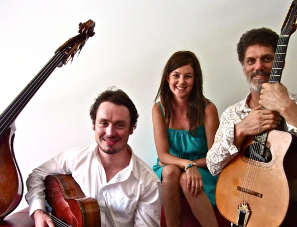 Gypsy Jazz Trio Perth - Jazz Bands - Musicians - Entertainers